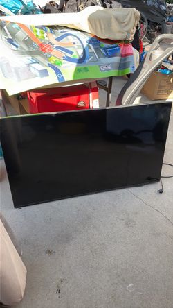 50” Samsung Smart TV