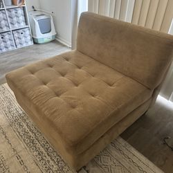 Modern Accent Chair / Sofa