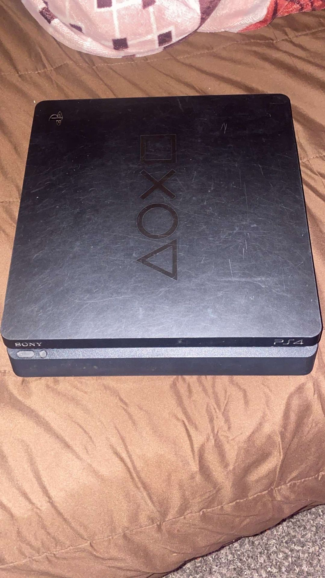 Selling This PlayStation 4 Slim