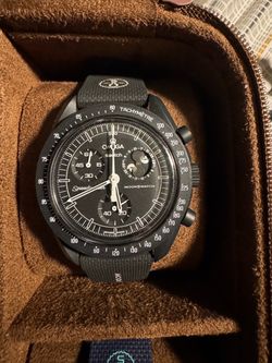 MoonSwatch’s with rubber & Nylon straps