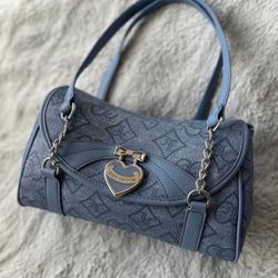 Juicy Couture Precious Moments (slate blue)