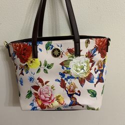 Barely Used Captain Marvel Purse
