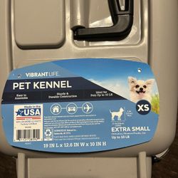 Small Pet Kennel