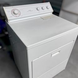 Whirlpool Dryer Great Conditions Working Great Delivery & Instalation Available Or Can Be Picked Up