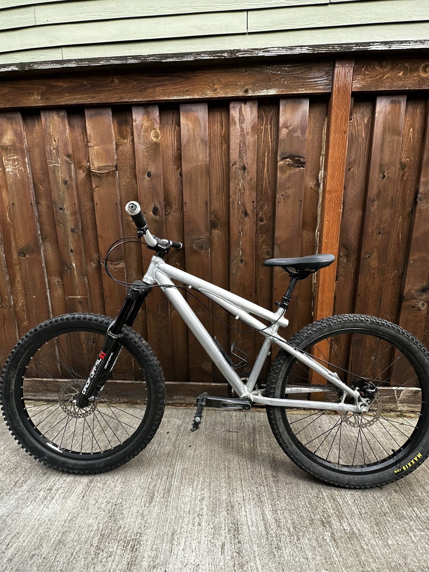 Gt Chucker 2.0 Mountain Bike for Sale in Portland OR OfferUp