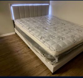 Queen Size Bed Frame With Mattress Included 