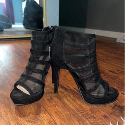 Size 7 Black Heels