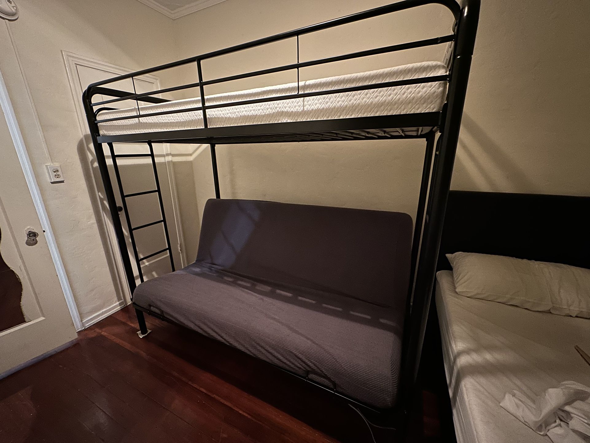 Brand New Bunk Bed / Twin Over Futon Queen / Brand New Queen Memory Foam Mattress 