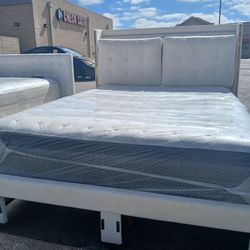 Queen Bed With Bed Frame 