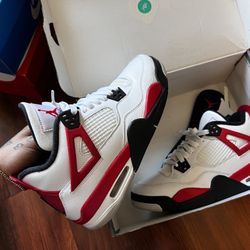 Air Jordan Retro 4 Red Cement