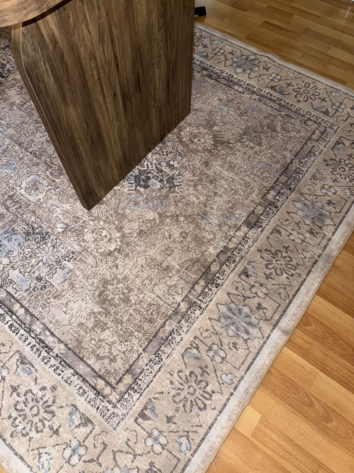 Rug