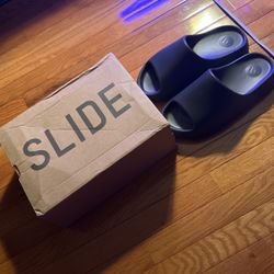 yeezy slides