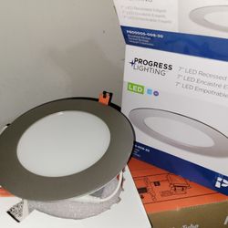 7" Edgelit LED Indoor-Outdoor Canless Recessed Downlight 3000K 860L Wet Location Wafer W/ Junction Box, Easy To Install, New