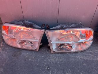 Ram 1500 4th Gen headlights and fog lights