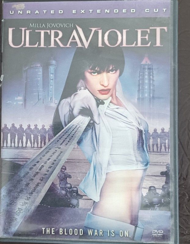 Milla Jovovich ULTRAVIOLET DVD Unrated Extended Cut "The blood war is on."