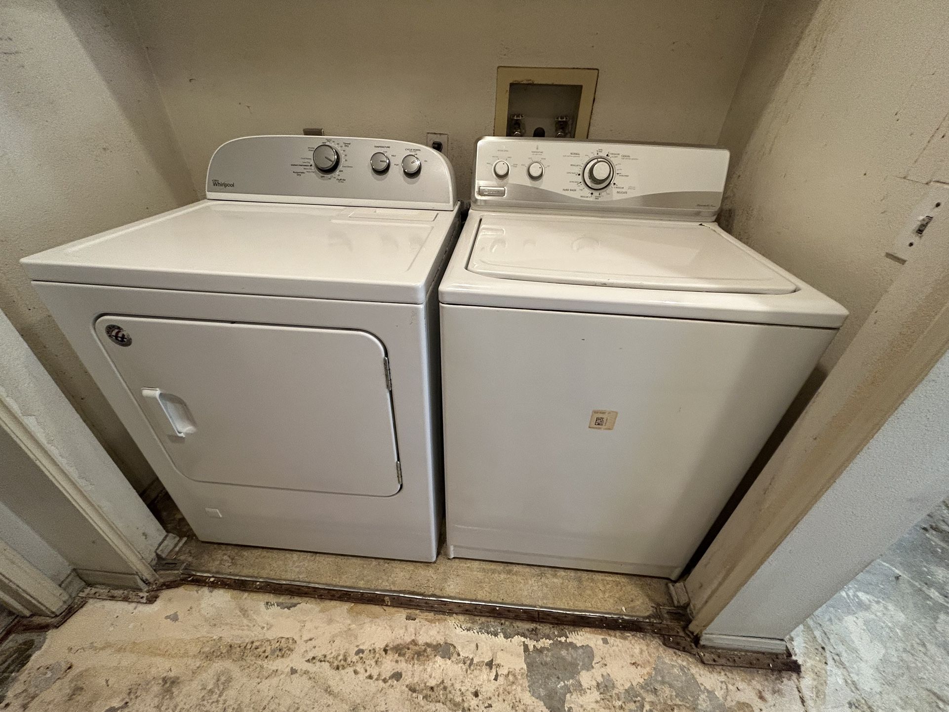 Washer & Dryer