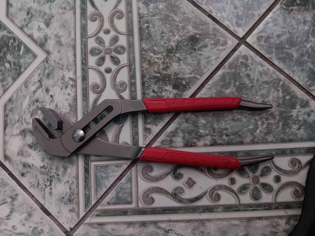 Pinsa milwaukee Nueva