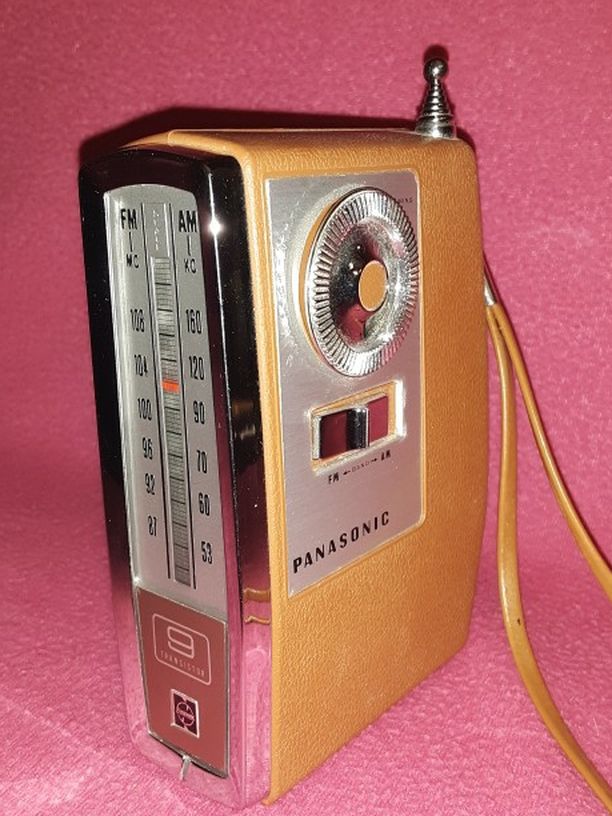 1960s Panasonic Transistor Radio