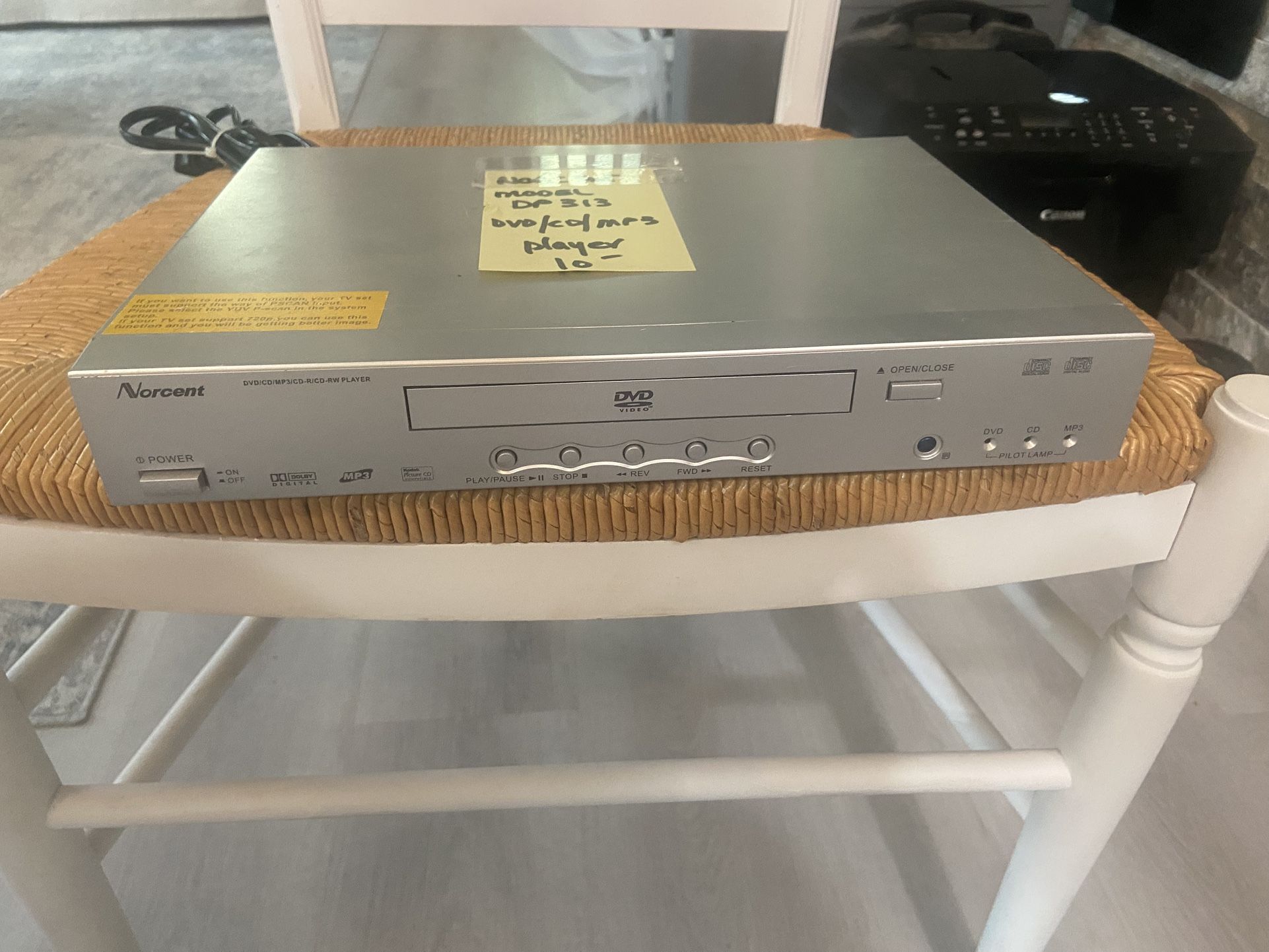 Norcent DVD/CD/MP3 Player Model DP-313