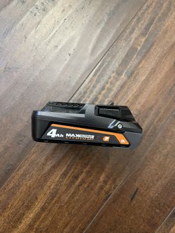 New 18V Ridgid Max Output 4Ah Battery
