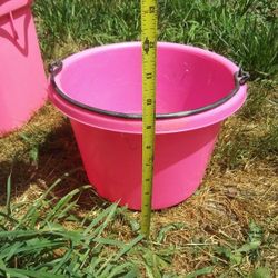  Heavy Duty Pink Pail