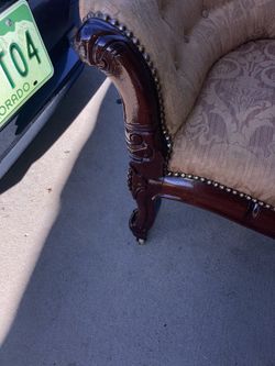 Antique Victorian Sofa Great Condition 