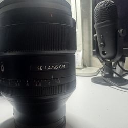 Sony 85mm 1.4gm 1st gen 