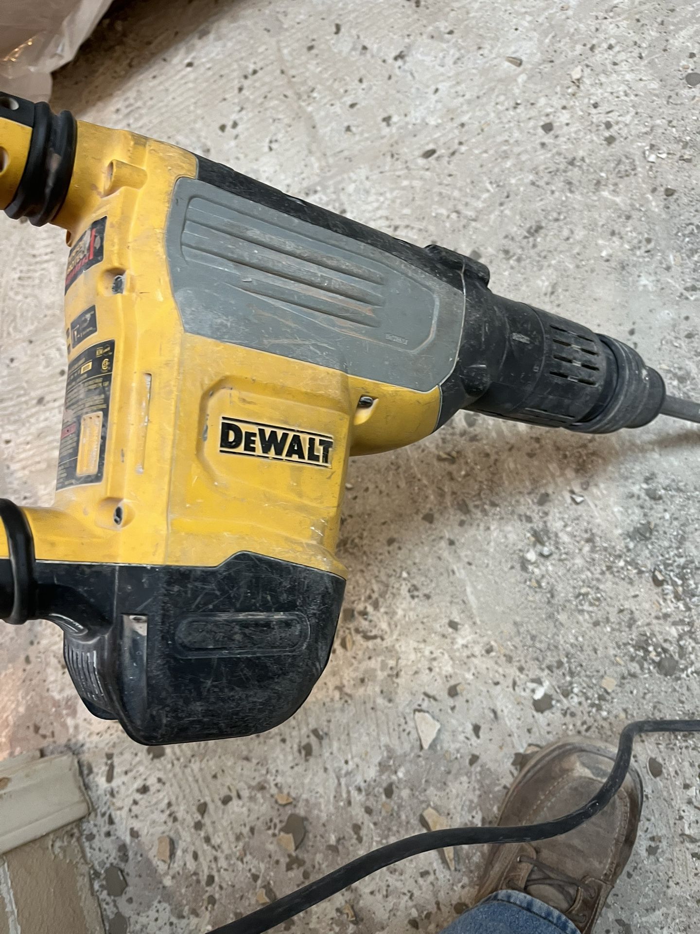 Dewalt