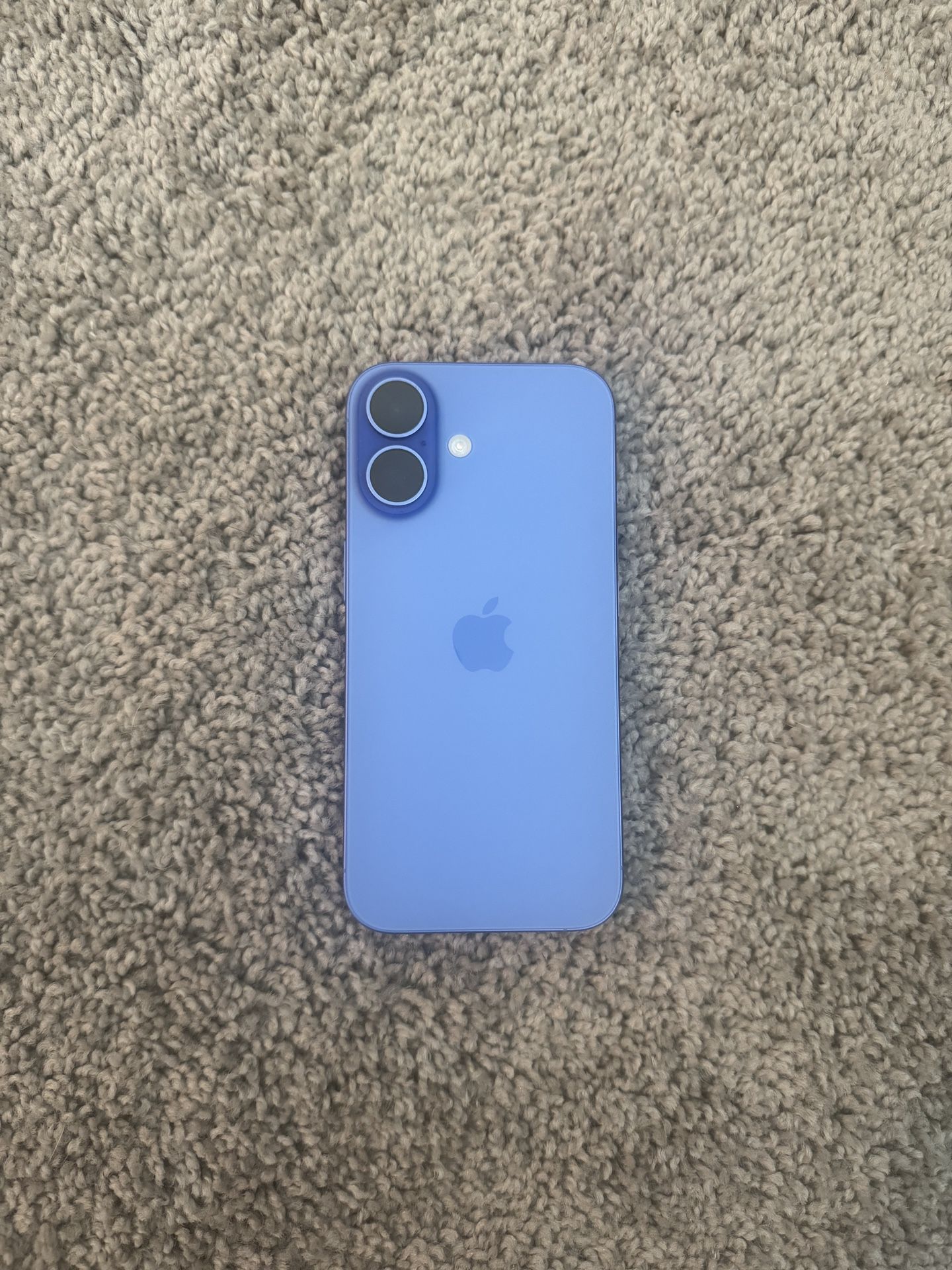 Unlocked iPhone 16
