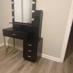 Black Modern Vanity Table Set w/ Lighted Mirror & Storage 