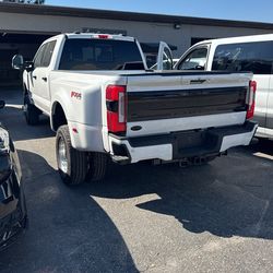Brand New f350 Wheel And Tires 