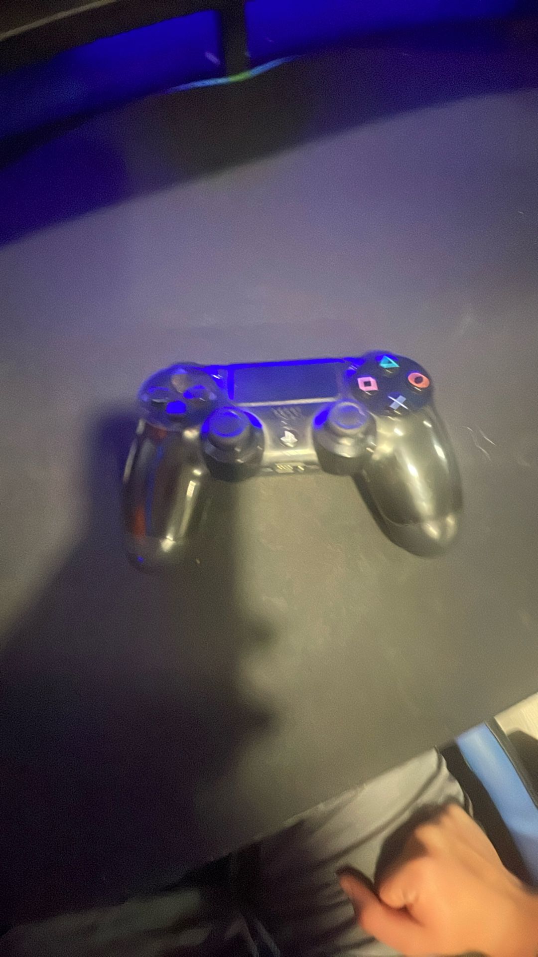 PS4 Controller