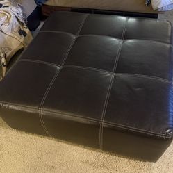 Brown Living Room Ottoman (3.5 Ft x 3.5 Ft)