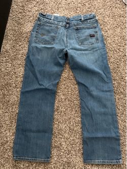 Men’s sz 38/32 Ariat Jeans