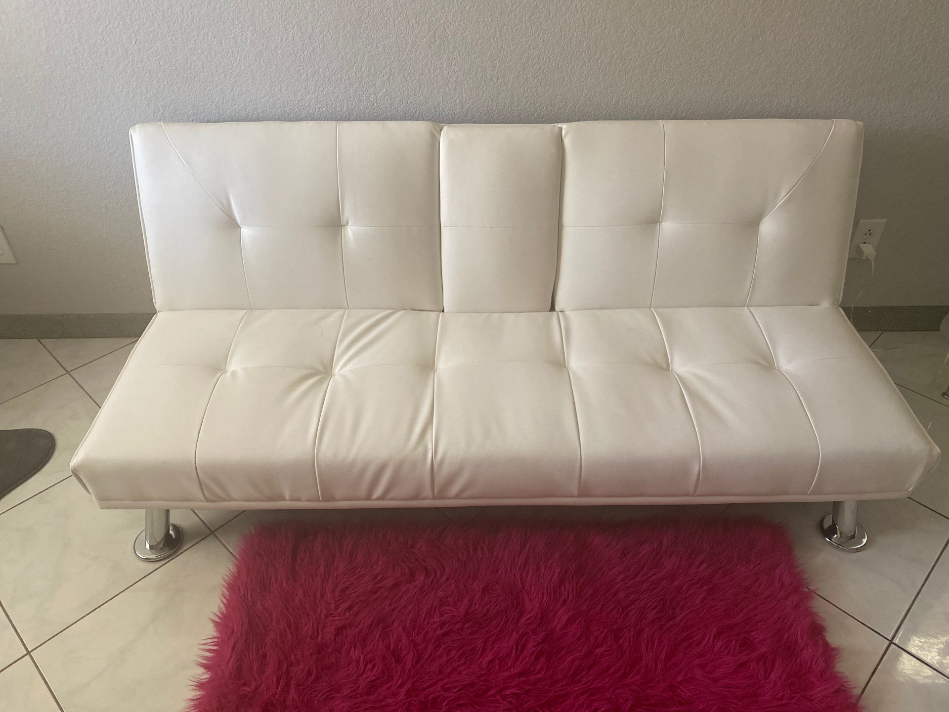 White faux leather couch FIRM PRICE BRAND NEW