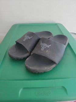 Mens Size 9 Slides Under Armor 