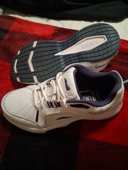 Avia White and Navy Men's Sneakers