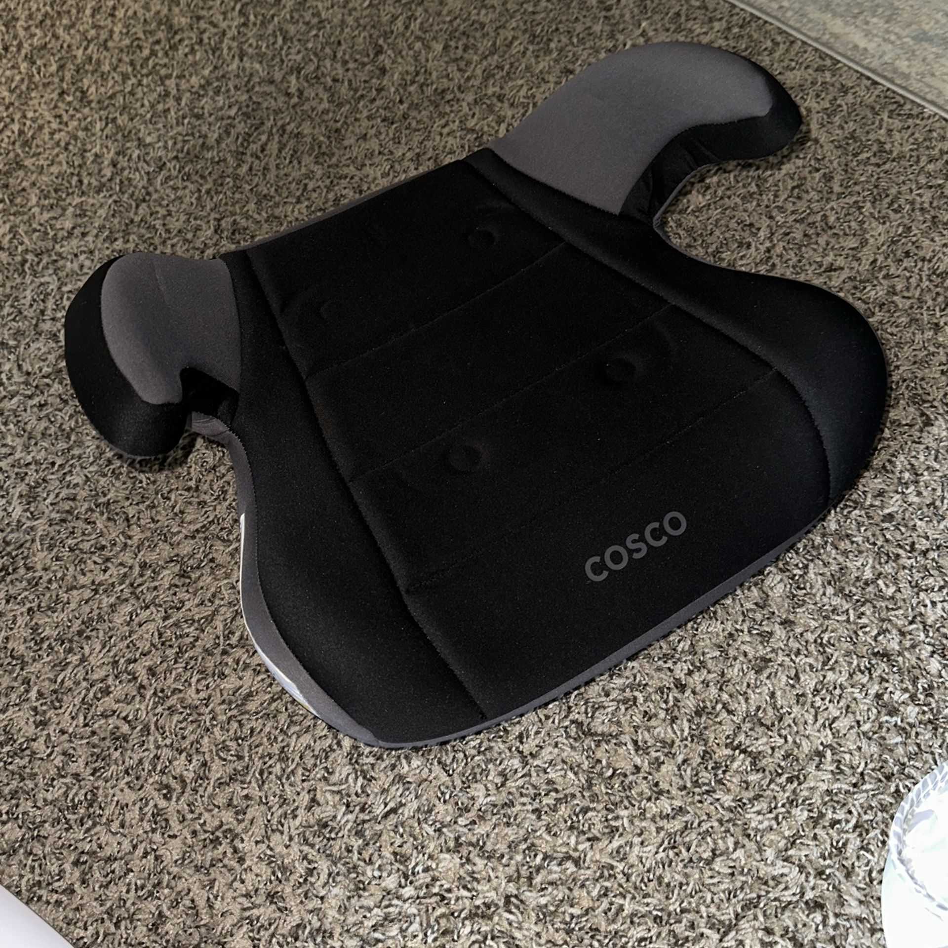 BOOSTER SEAT