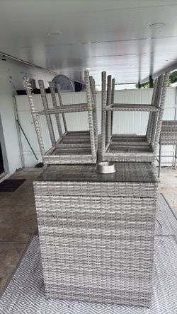 Outdoor table