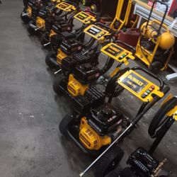 DEWALT GAS PRESSURE WASHER 3400 PSI EACH 
