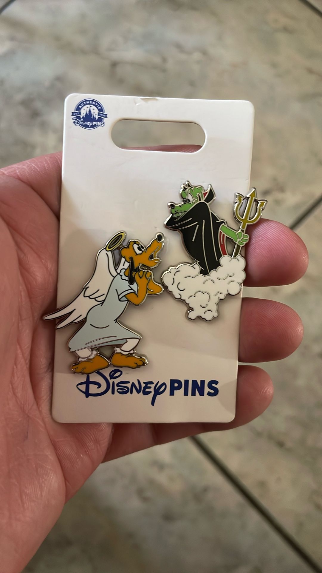 Pluto 2 Pin Disney Set
