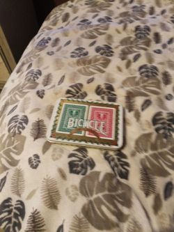 2 pack bicycle playing cards with case for free