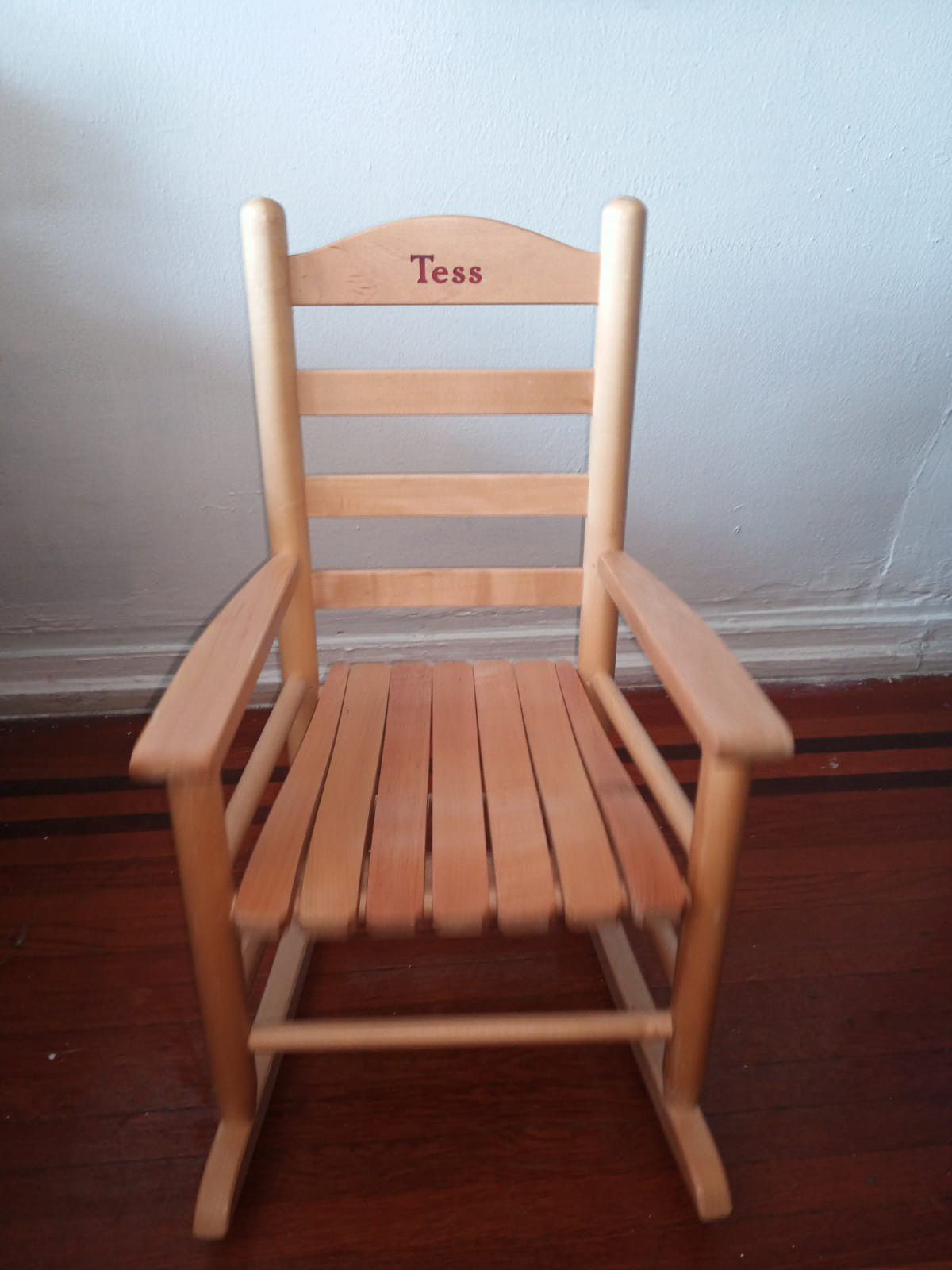 Rocking chair for kids age 1-3. In excellent conditions. Very good beautiful style and color. Amazing. Pickup only