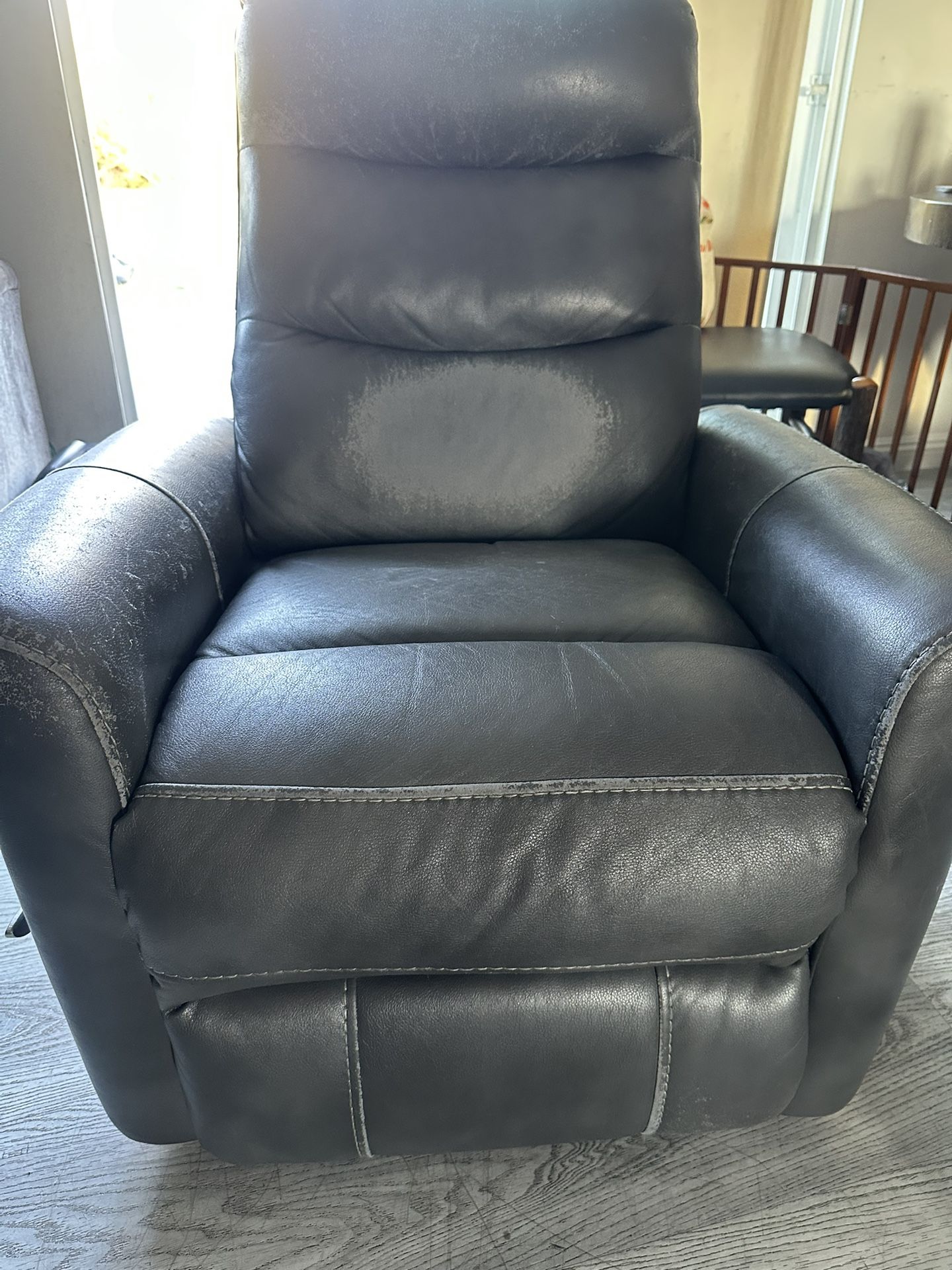 Recliner Chair
