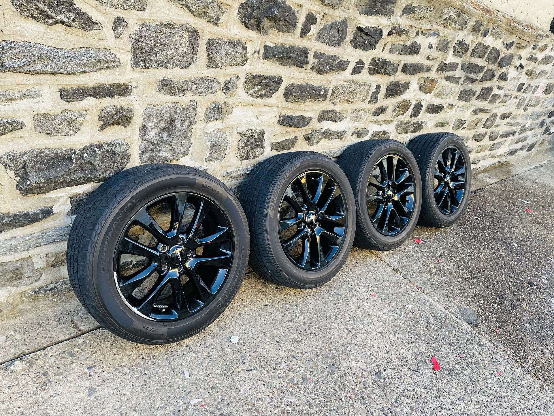 20in RIMS And Tires