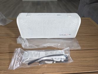 Song Ult Field 3 - Off White