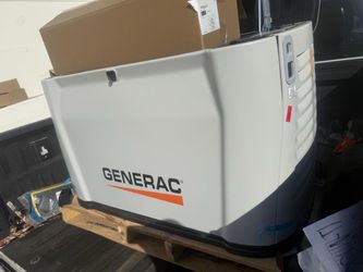 Generac 24kW Air-Cooled Auto Start Natural Gas or Propane Whole House Generator and 200 Amp Transfer Switch w/ Smart Monitoring new $6700