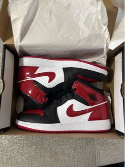 Air Jordan 1 Mid