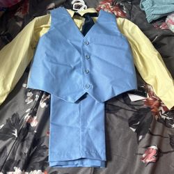 New Boys suit size 8