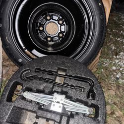  Spare Tire And Jack Kit 